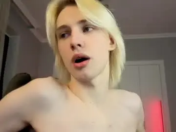 Chaturbate Live Sex Cam of lucidangelok