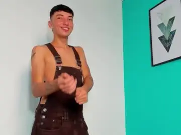 Chaturbate Live Sex Cam of maikol_ortizz