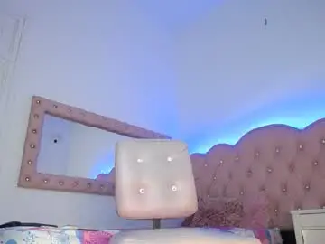 Chaturbate Sex Cam of naomi_shayk