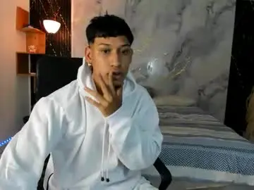 Chaturbate Sex Cam of slim_master12