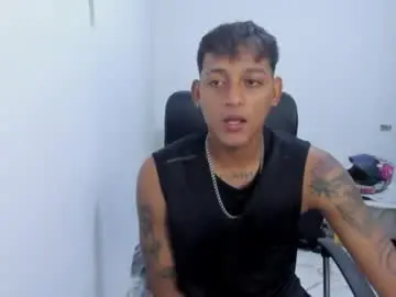 Chaturbate Live Porn of slim_master12