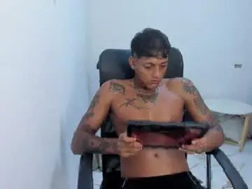 Chaturbate Live Sex of slim_master12