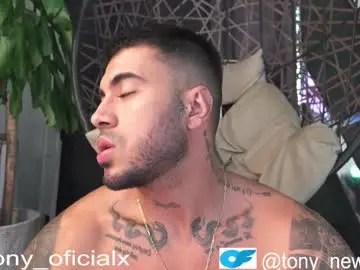 Chaturbate Live Porn of tony_newmen