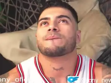 Chaturbate Sex Chat of tony_newmen