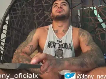 Chaturbate Adult Webcam of tony_newmen