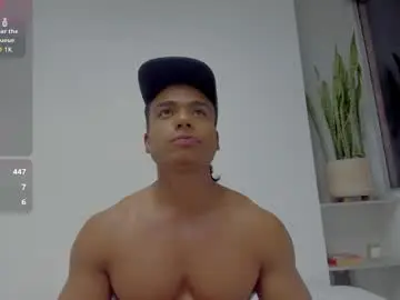 Chaturbate Live Porn of xavier_colleman