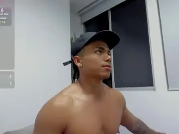 Chaturbate Watch Live Sex Cams of xavier_colleman