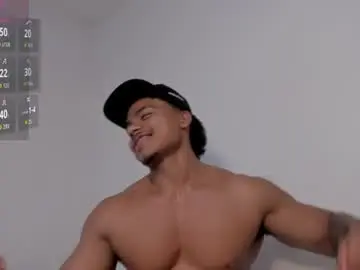 Chaturbate Best live sex cam show of xavier_colleman