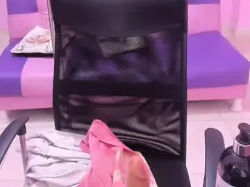 Chaturbate Private Sex Chat of blondie_dirty_squirt