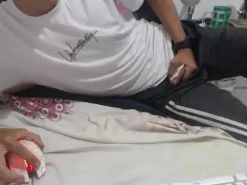 Chaturbate Live Sex Cam of danivoyeur21