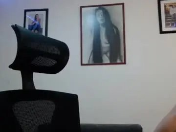 Chaturbate Live Sex Cam of honey_aynur