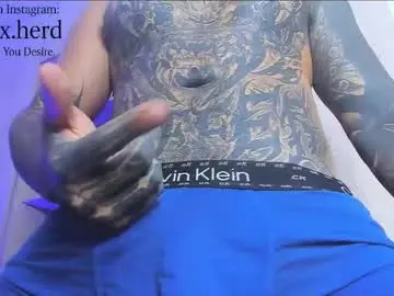 Chaturbate Live Sex Cam of jaxxxonherd