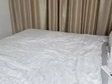 Chaturbate Sex Cam of kiraempire