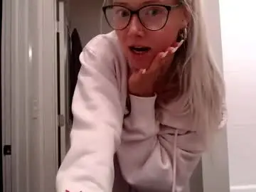 Chaturbate Live Porn of lilyyymonroee