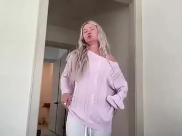 Chaturbate Nude Webcam of lilyyymonroee