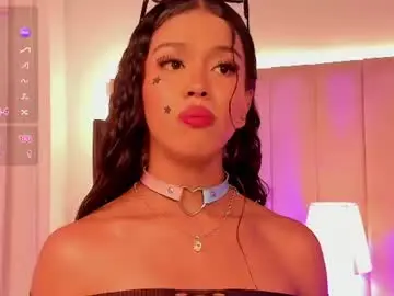 Chaturbate Live Porn of alessia_belluci1