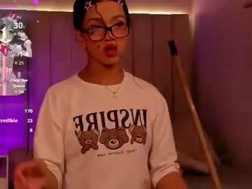 Chaturbate Best live sex cam show of alessia_belluci1