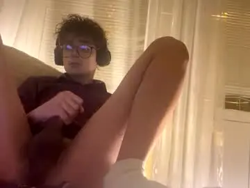 Chaturbate Live Sex Cam of allenbijusimon