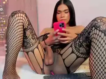 Chaturbate Watch Live Sex Cams of isa_littlestar