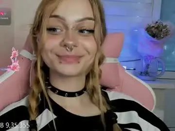 Chaturbate Live Sex of melonipinkbb