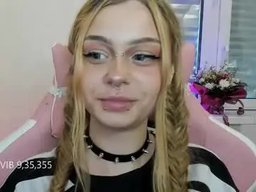 Chaturbate Free Live Porn of melonipinkbb