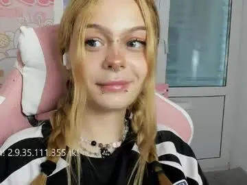 Chaturbate Live Sex of melonipinkbb