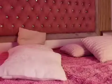Chaturbate Live Sex of myladreams_