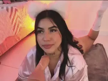 Chaturbate Adult Video Chat of ariana_whore