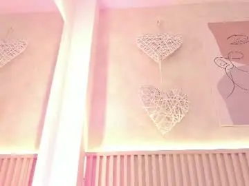 Chaturbate Live Sex of daiana_curly