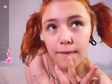 Chaturbate Adult Video Chat of helgamartin