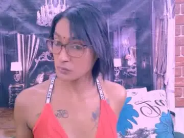 Chaturbate Live Sex Cam of indianrebel4u2luv