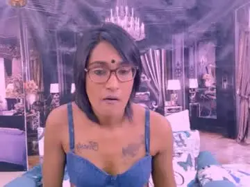 Chaturbate Live Sex Cam of indianrebel4u2luv