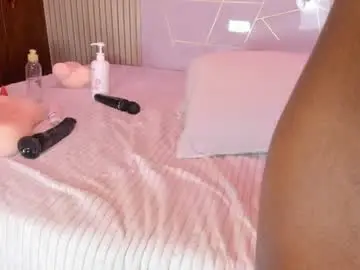 Chaturbate Adult Webcams of marianreynolds