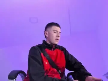 Chaturbate Live Porn of aleckk_boy