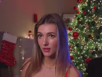 Chaturbate Live Sex Cam of delcieodoherty