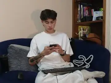 Chaturbate Nude Webcam of derekswan