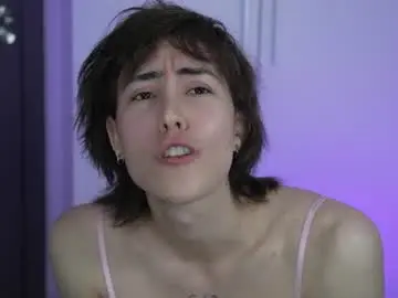 Chaturbate Nude Webcam of laliwhite