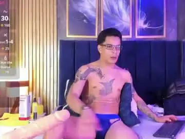 Chaturbate Live Sex Cam of andrew_haalls