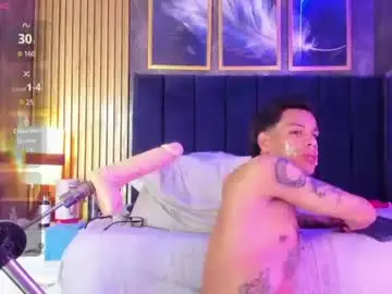 Chaturbate Adult Video Chat of andrew_haalls