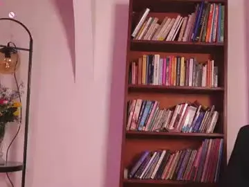 Chaturbate Best live sex cam show of miranditaa