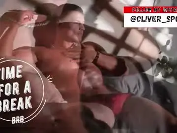 Chaturbate Nude Webcam of oliversport