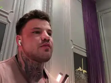 Chaturbate Live Porn of oliversport