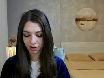 Chaturbate Best live sex cam show of softwine