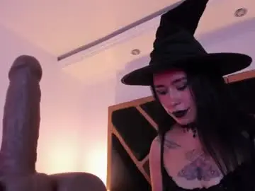 Chaturbate Watch Live Sex Cams of susanvilla