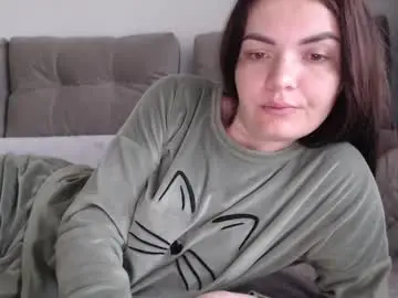 Chaturbate Live Sex Cam of velvetmoon123