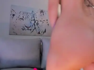 Chaturbate Live Sex Cam of brennawalker