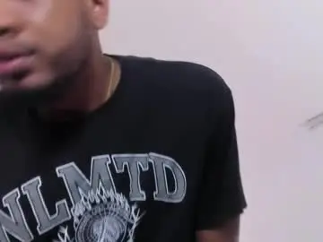 Chaturbate Live Porn of kylieandjhonny