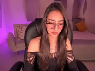 Chaturbate Best live sex cam show of larisasmirnov