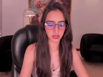 Chaturbate Free Porn Cam of larisasmirnov