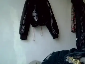 Chaturbate Live Sex Cam of pretty_jazminee